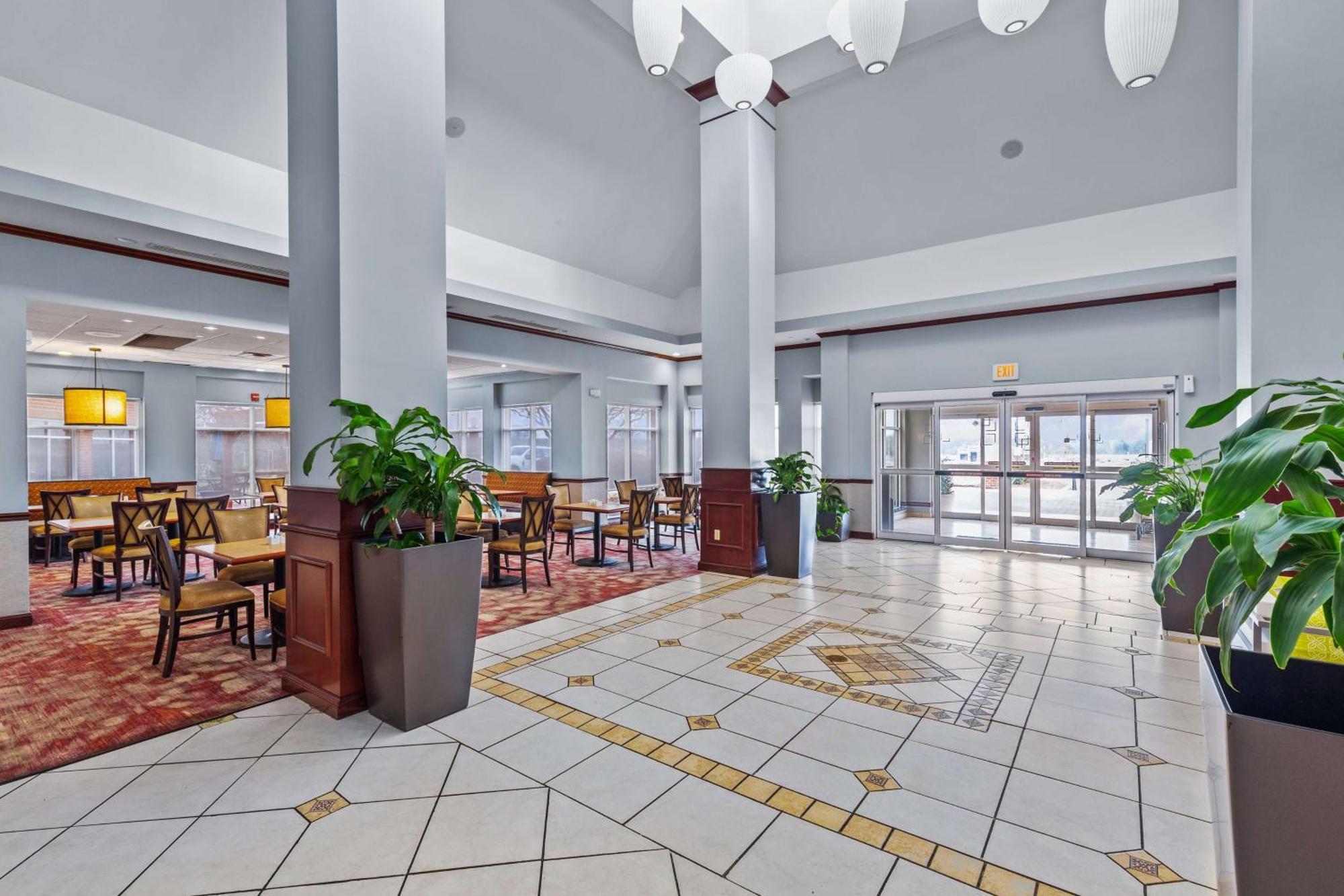 Hilton Garden Inn Starkville Exteriör bild